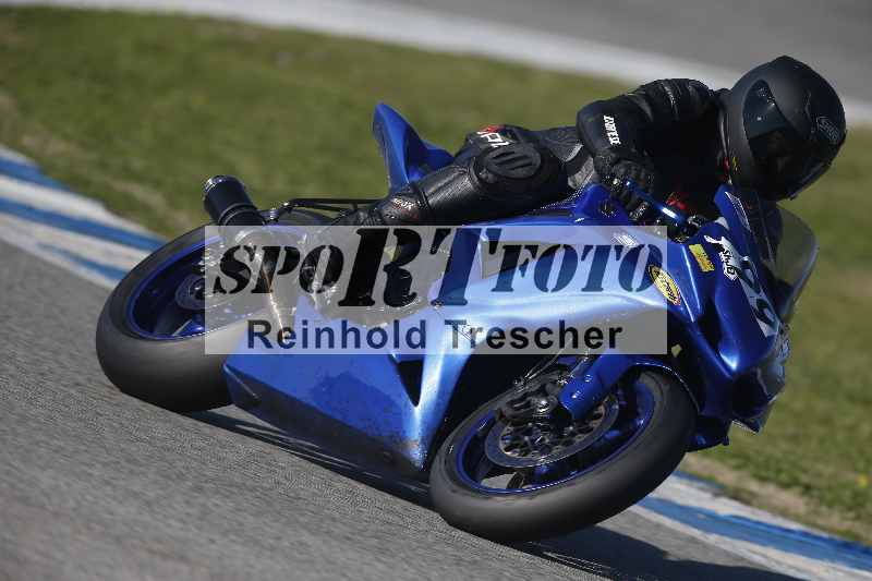 /Archiv-2024/02 29.01.-02.02.2024 Moto Center Thun Jerez/Gruppe gruen-green/99